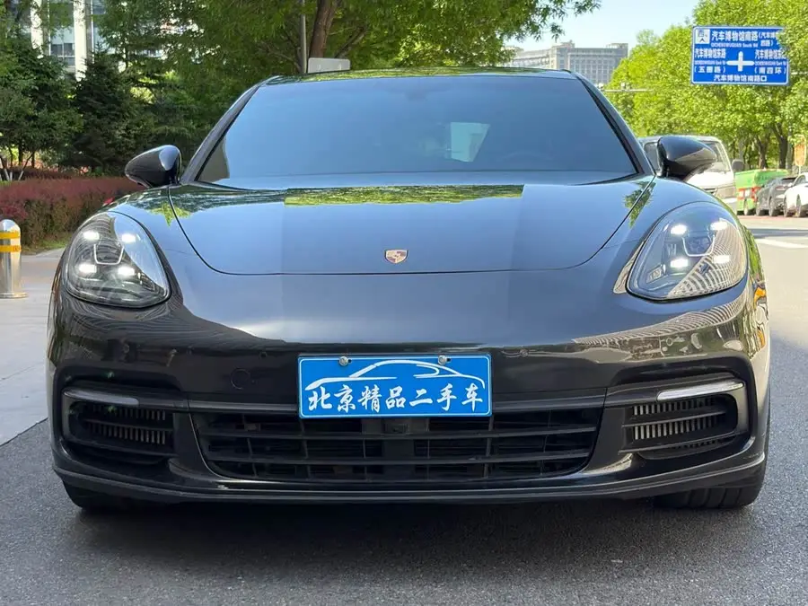 2019 Porsche Panamera 2.9T