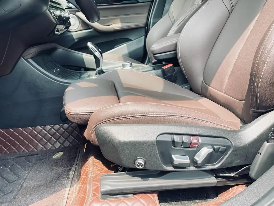 BMW X1 2022 sDrive25Li Leading Edition