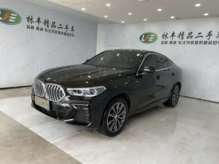 بي إم دبليو X6 2022 الطراز المحسن xDrive40i حزمة M الرياضية