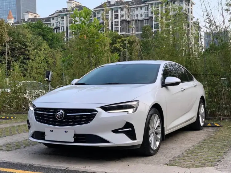 Regal 2022 652T Smart Edition