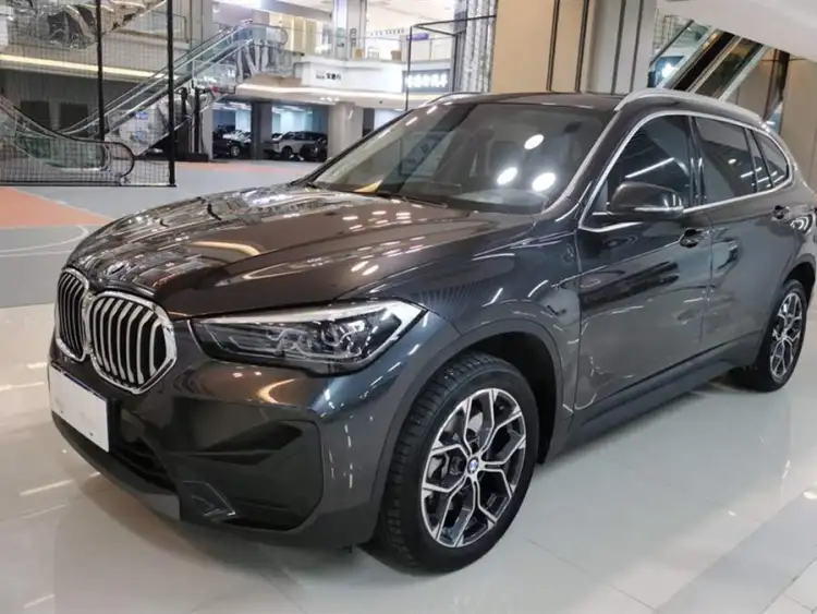 BMW X1 2022 sDrive25Li Leading Edition