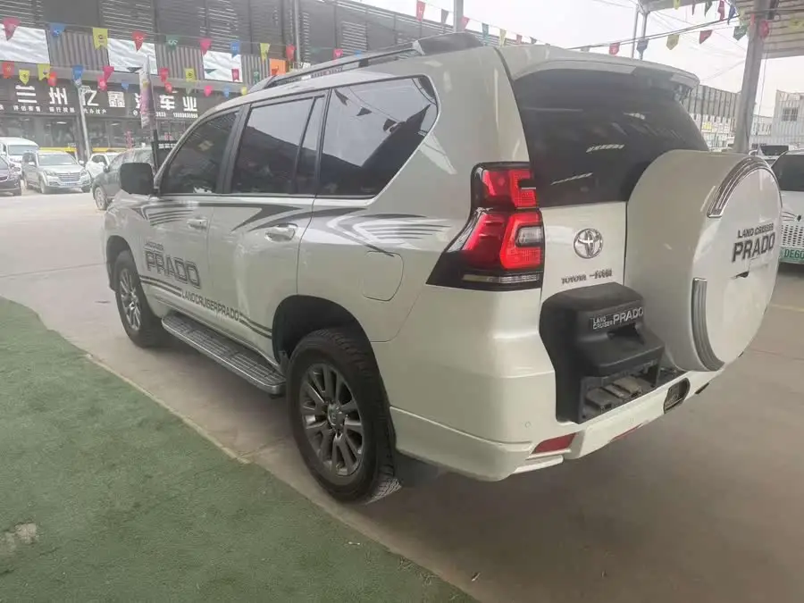 برادو 2019 3.5 لتر أوتوماتيكي TX-L نسخة فاخرة مع إطار احتياطي مثبت في الخلف