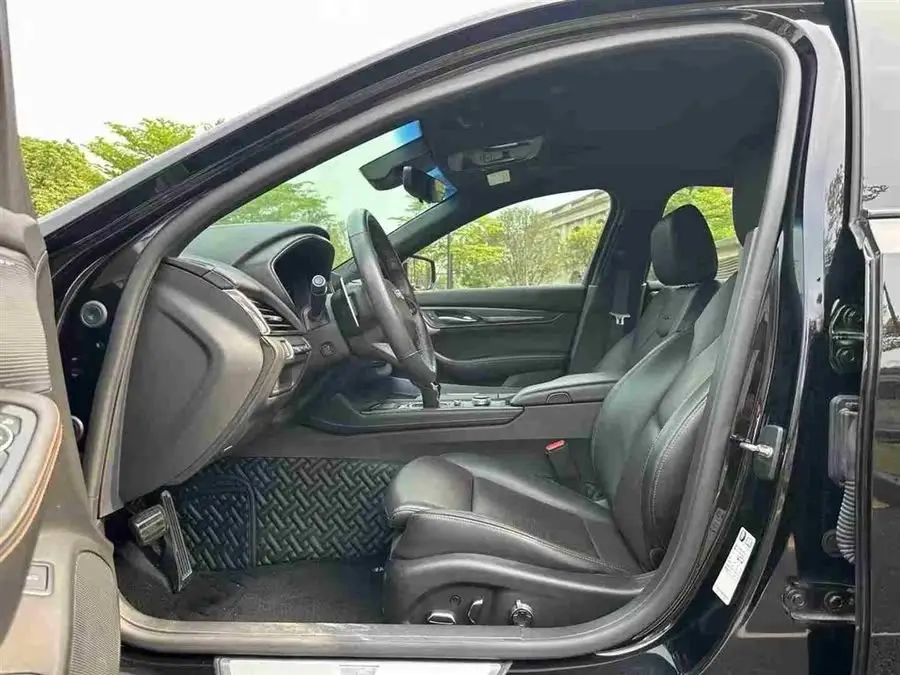 كاديلاك CT5 2021 28T بلاتينيوم سبورت