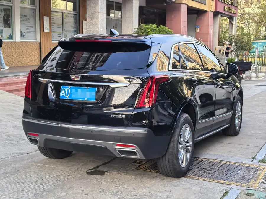 Cadillac XT5 2024 2.0T Two-Wheel Drive Luxe