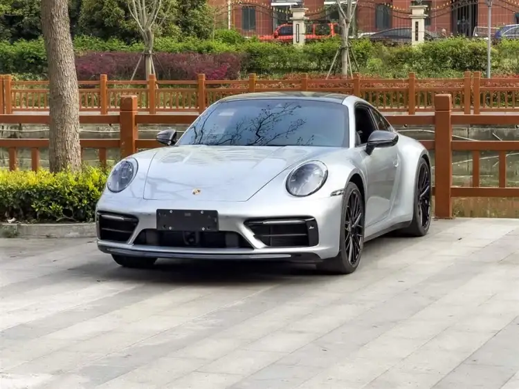 Porsche 911 2019 Carrera 4S 3.0T