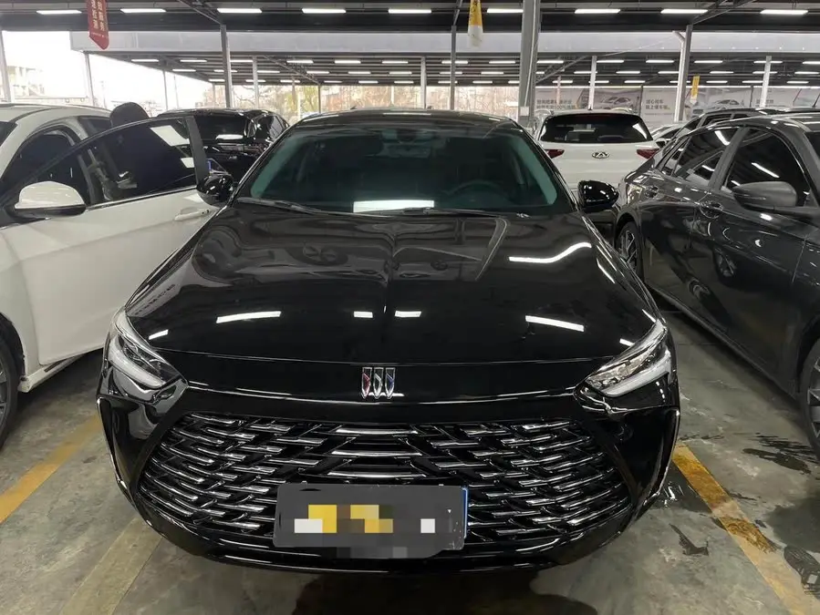 بيوك ريجال 2024 25T النسخة العليا