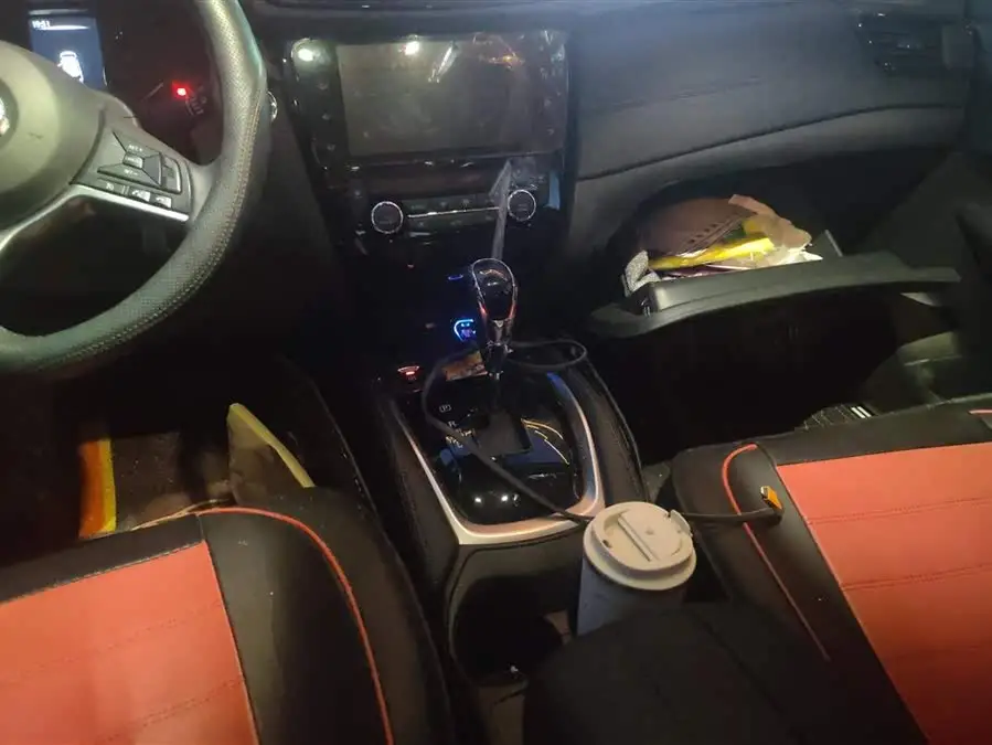 2023 Nissan X-Trail Classic 2.0L 2WD Intelligent Connectivity Premium Version