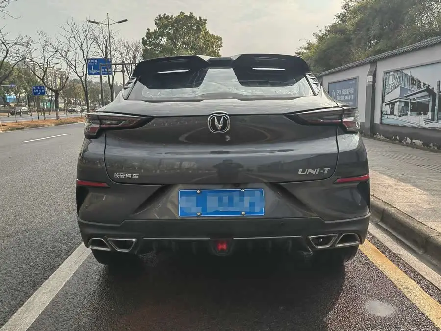 شانجان UNI-T 2020 1.5T الفاخرة