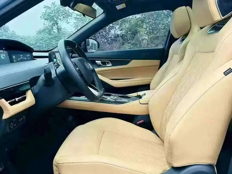 شانجان UNI-K 2021 2.0T دفع كلي بريميوم