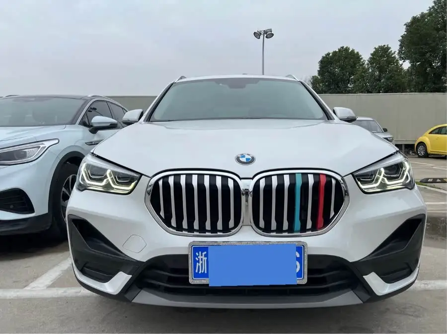 BMW X1 2022 sDrive25Li Leading Edition