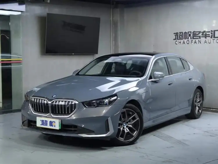 BMW i5 2024 eDrive 35L Luxury Edition