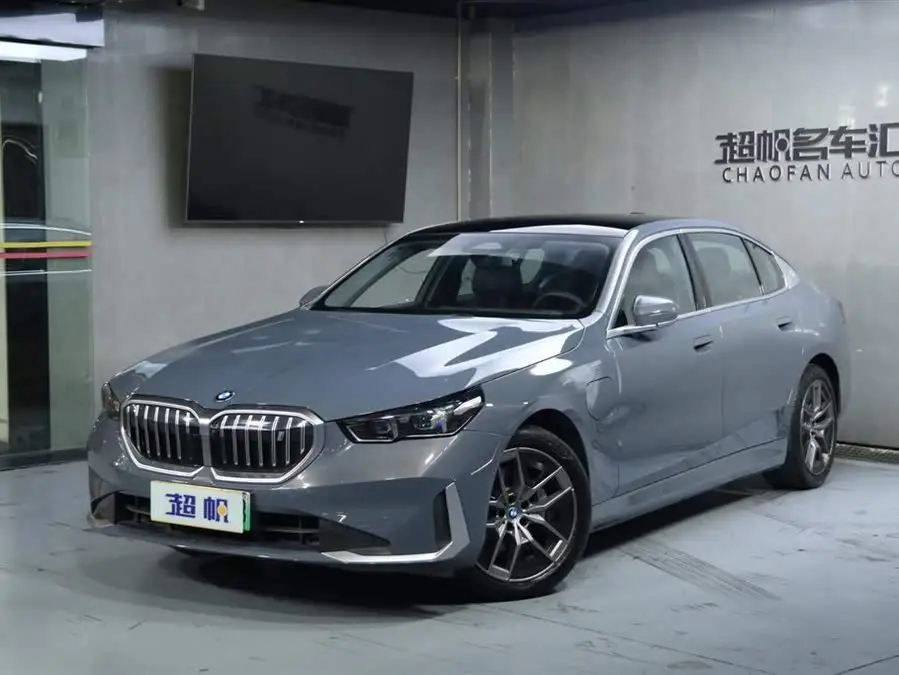 BMW i5 2024 eDrive 35L Luxury Edition