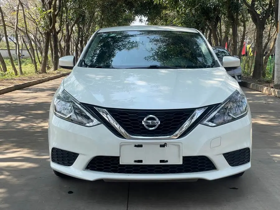 2022 نيسان سيلفي كلاسيك 1.6XE CVT نسخة الراحة