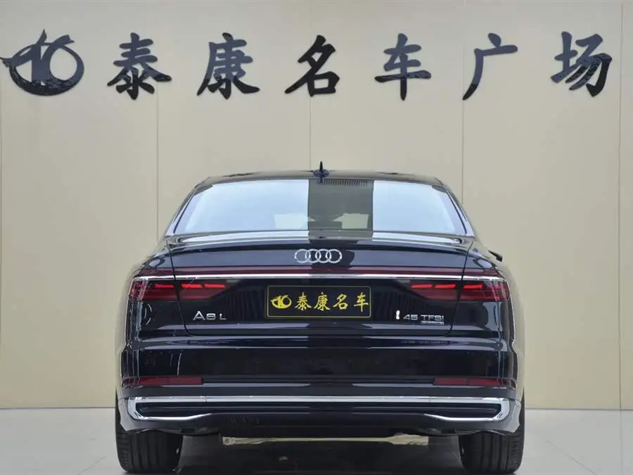 أودي A8 طراز 2025 A8L 45 TFSI كواترو الفاخرة