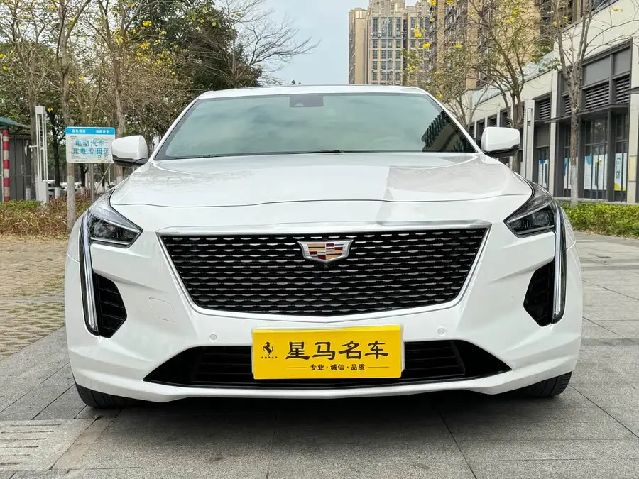 كاديلاك CT6 2021 28T فاخرة