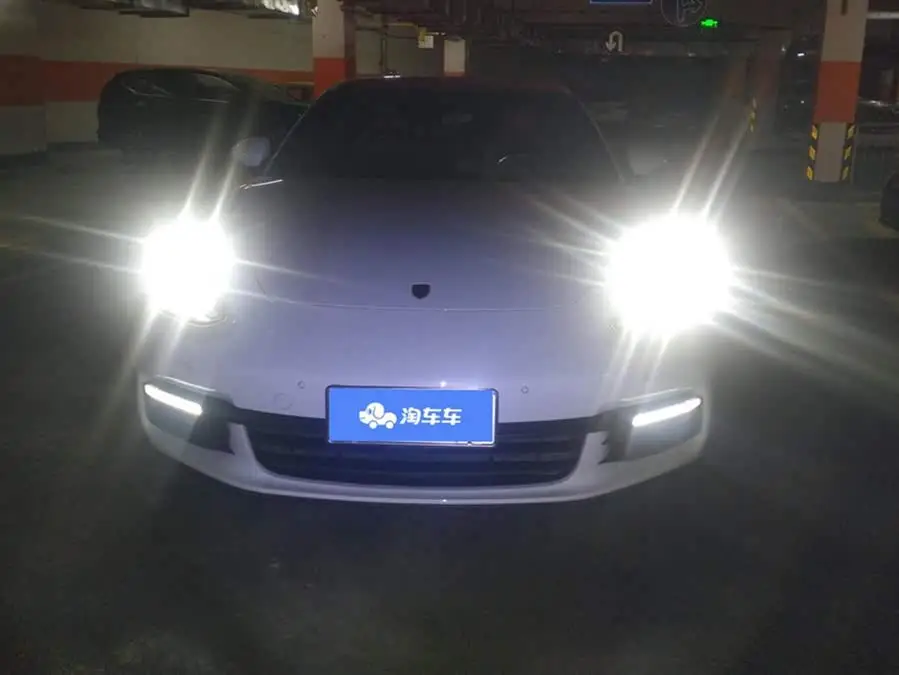 2020 Porsche Panamera 10th Anniversary Edition 2.9T