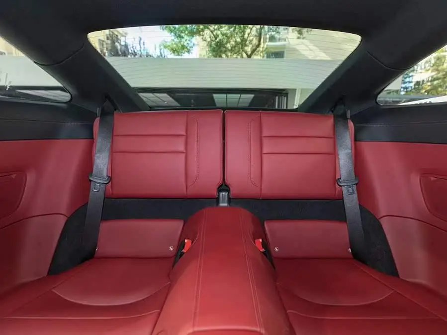 بورش 911 2023 كاريرا 3.0T