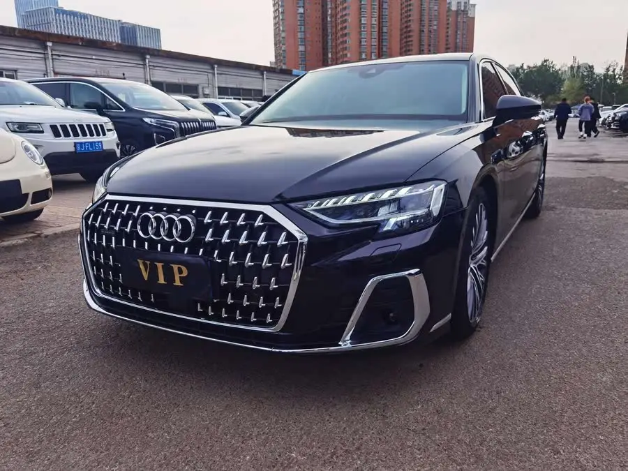 أودي A8 2023 A8L 50 TFSI quattro الفئة العليا