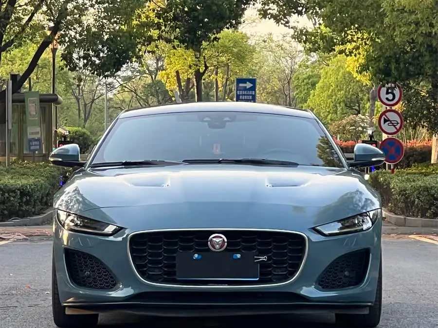 Jaguar F-TYPE 2021 P300 RWD Coupe