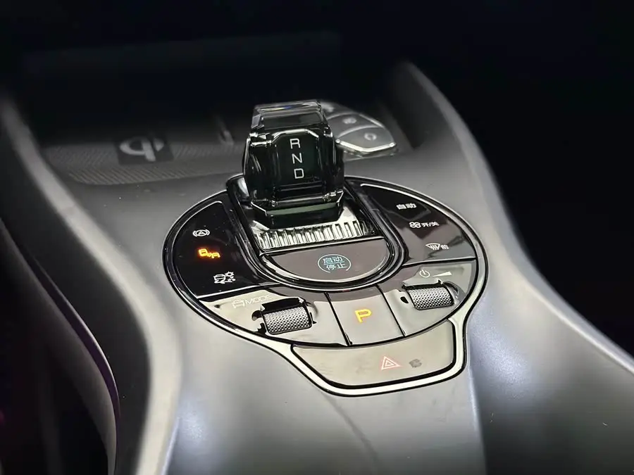 سلاين 2024 إصدار المجد 700 كم نسخة الأداء