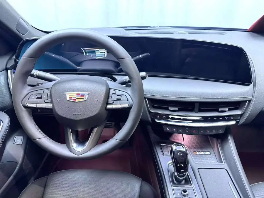 Cadillac CT5 2024 28T Platinum