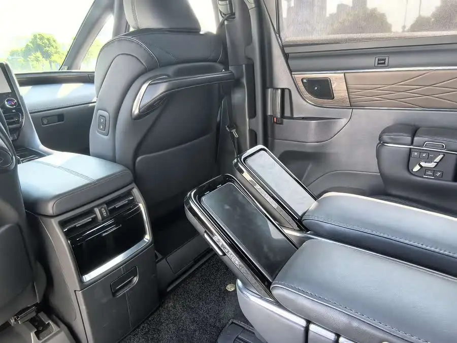 إلفا 2024 مزدوجة المحرك 2.5 لتر النسخة الممتازة