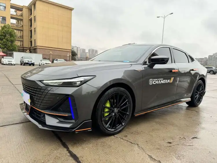 Changan UNI-V 2023 1.5T Sport Edition