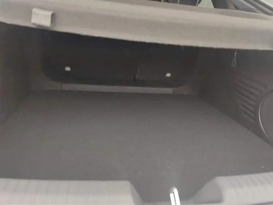 Changan UNI-V 2022 1.5T Intelligent Navigation Edition