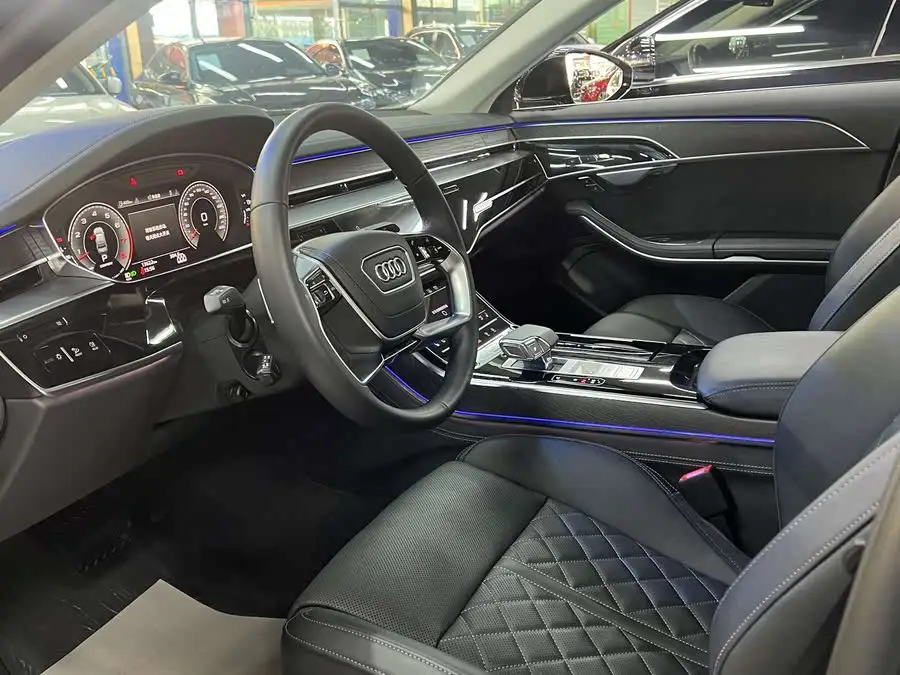 Audi A8 2023 A8L 50 TFSI quattro Selection