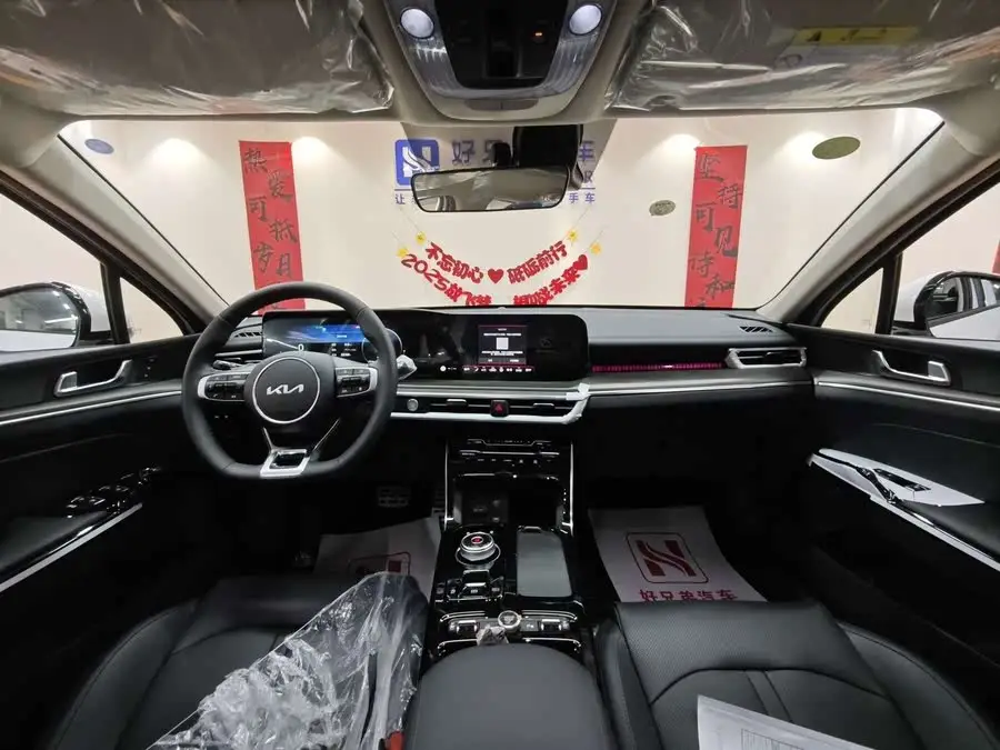 كيا K5 2021 380T GT-Line النسخة الرائدة