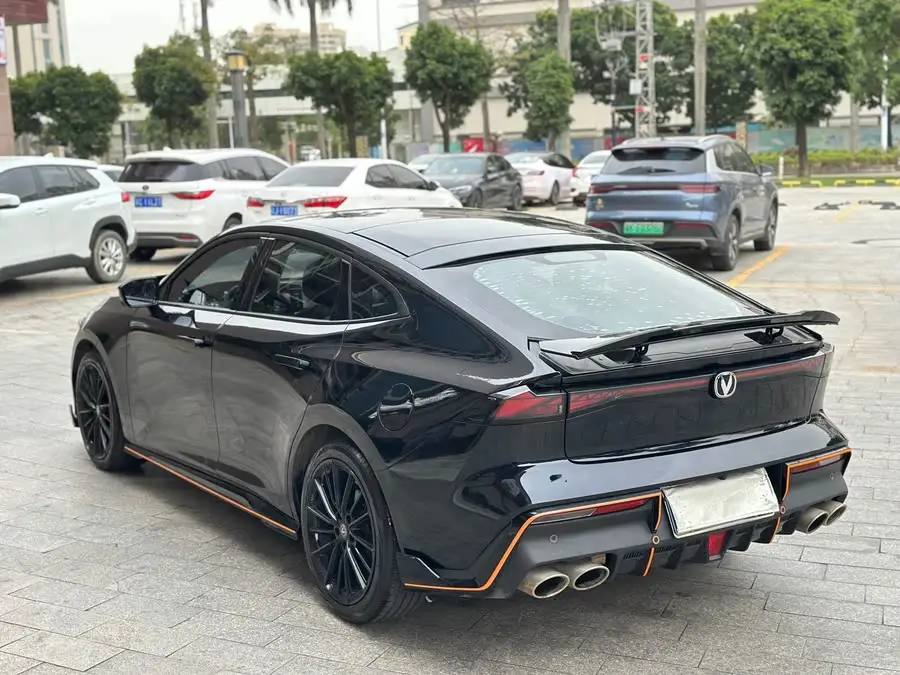 Changan UNI-V 2023 1.5T Sport Version