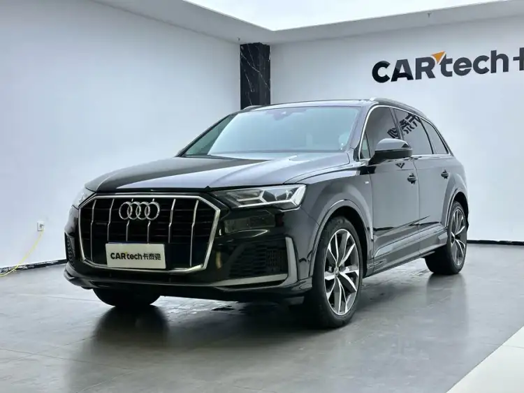 Audi Q7 2023 55 TFSI quattro S line Sport