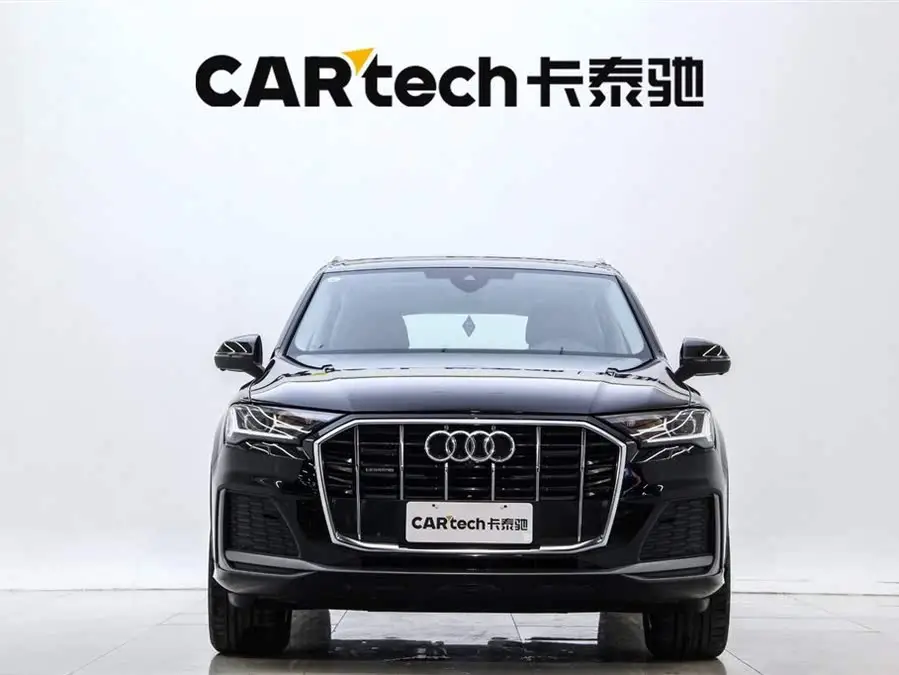 Audi Q7 2023 45 TFSI quattro S line Sport