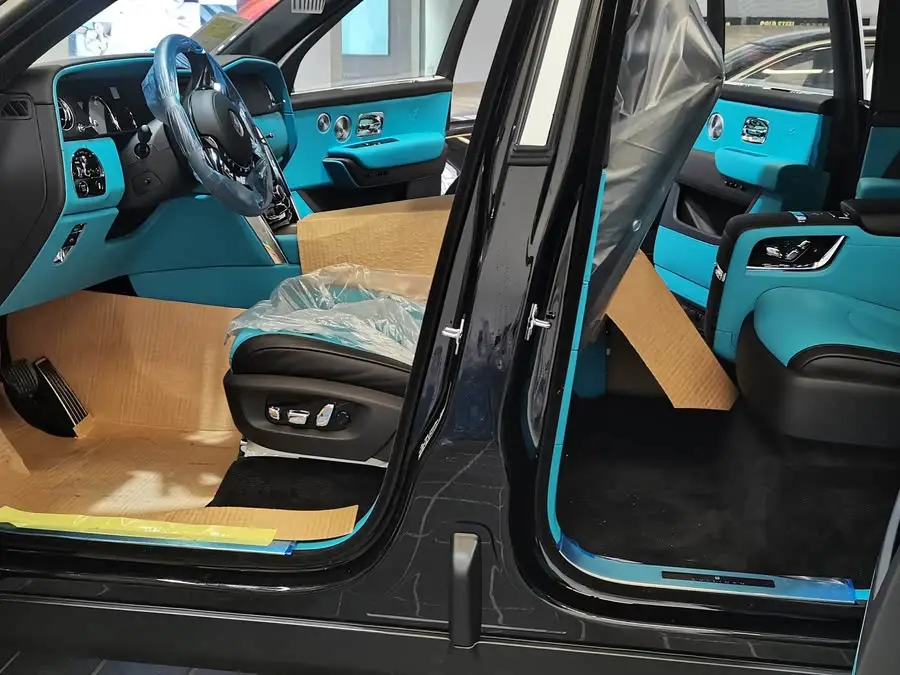 Cullinan 2024 Four-Seater Version