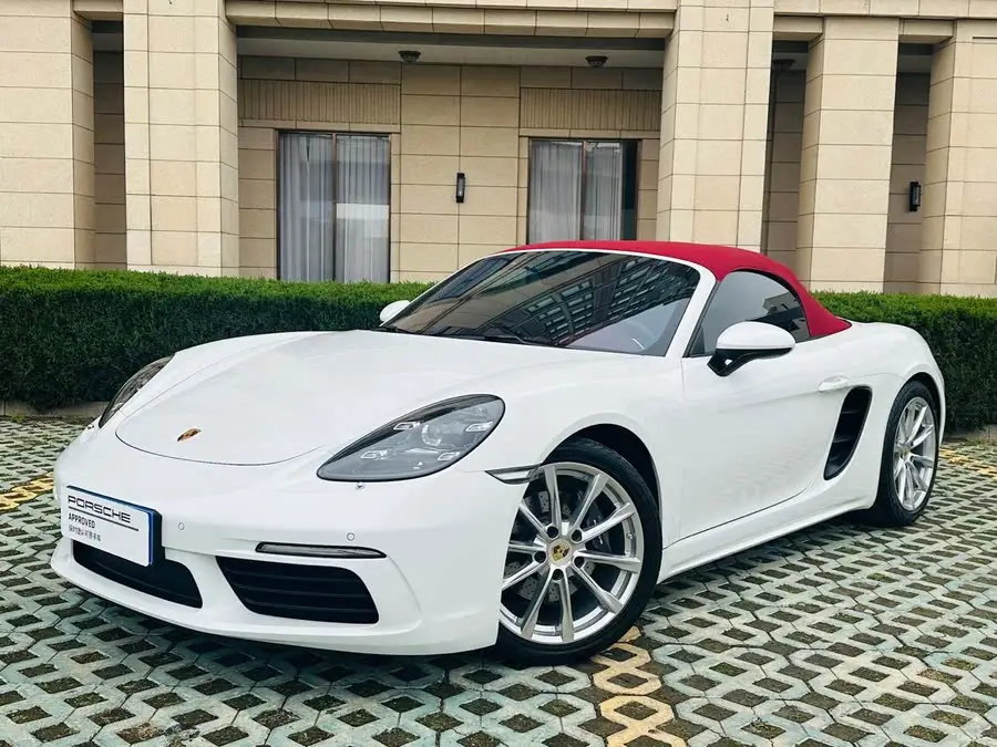 Porsche 718 2018 Model Boxster 2.0T