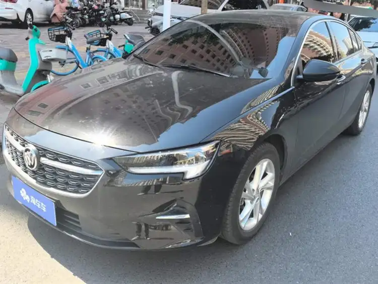 Regal 2023 Model 552T Intelligent Edition