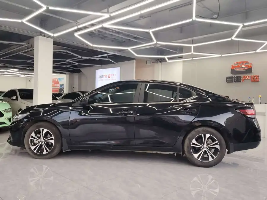 نيسان سيلفي 2022 1.6 لتر XL CVT نسخة الاستمتاع