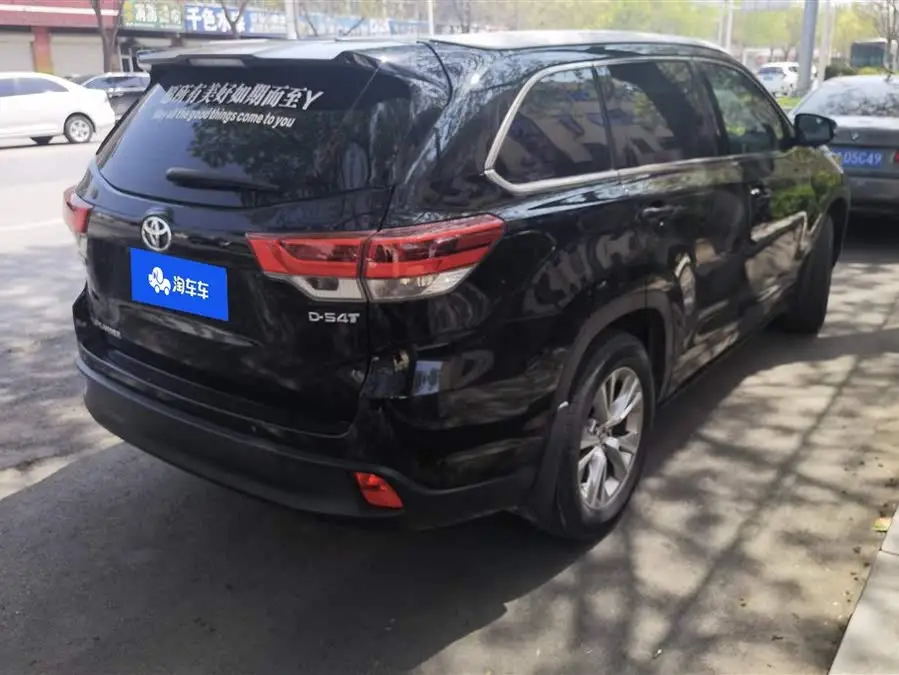 هايلاندر 2021 نسخة 2.0T دفع ثنائي نسخة النخبة 5 مقاعد