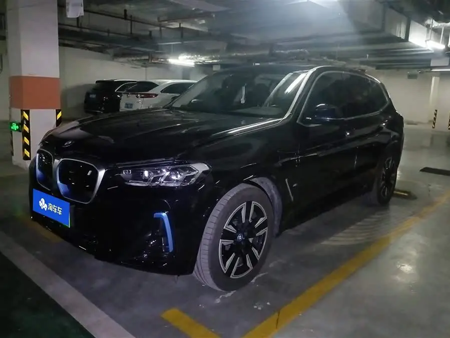 BMW iX3 2022 Facelift Leading Edition