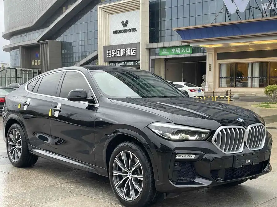 بي إم دبليو X6 2021 xDrive30i حزمة M الرياضية