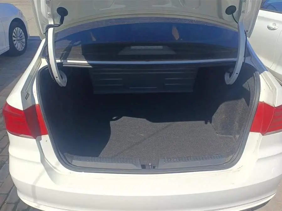 Santana 2019 1.5L Manual Style Version National VI