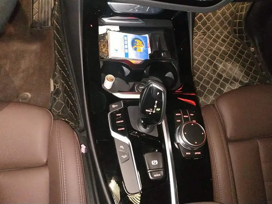 2021 BMW X3 xDrive25i Luxury Package