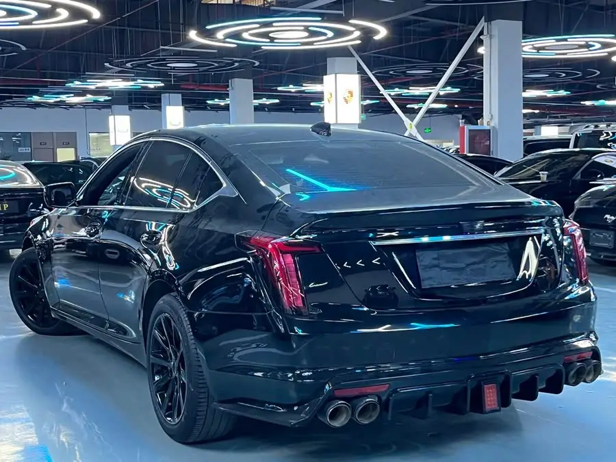 كاديلاك CT5 2021 28T الفاخرة