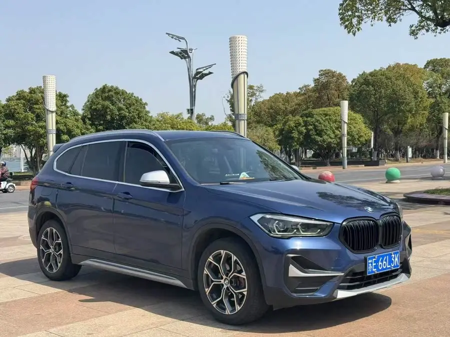 بي إم دبليو X1 2022 sDrive20Li النسخة الحصرية