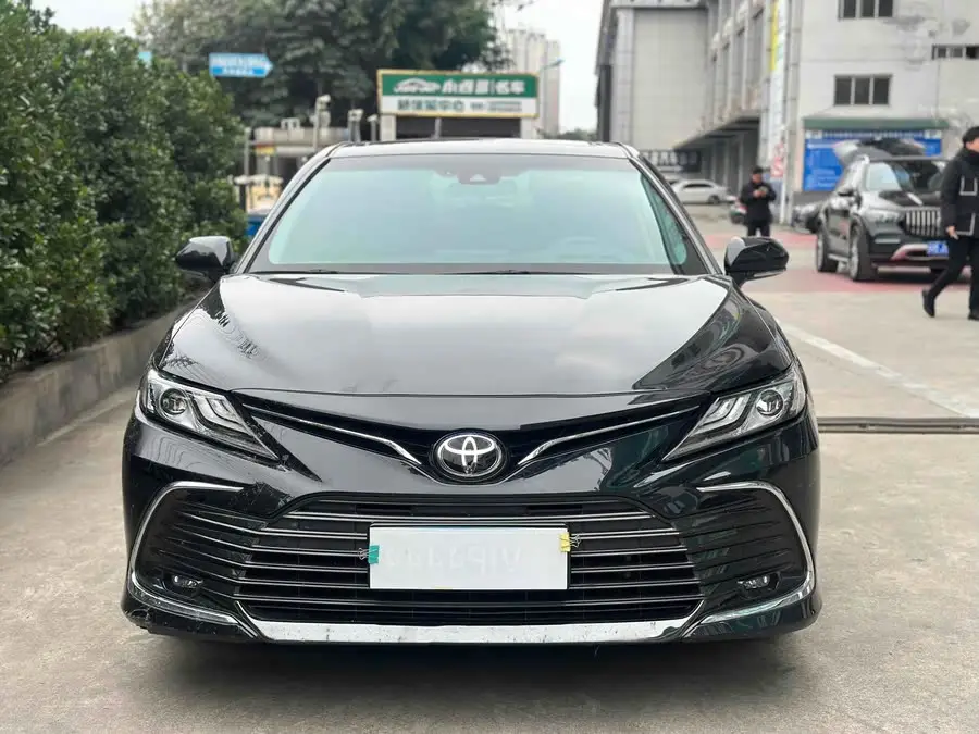 Camry 2021 2.0G Luxury Edition