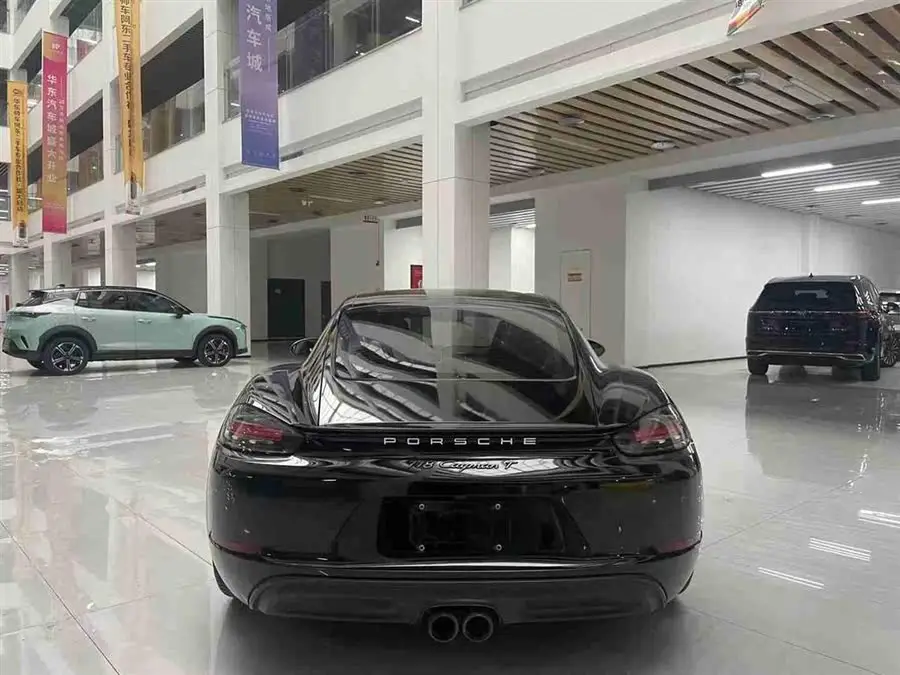 Porsche 718 2019 Cayman T 2.0T