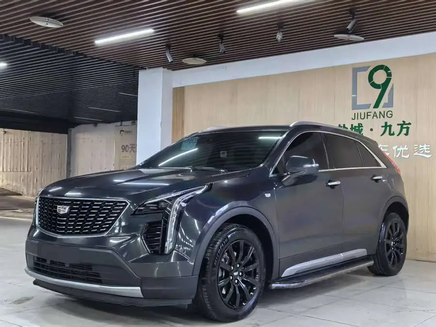 Cadillac XT4 2022 28T Two-Wheel Drive Luxury