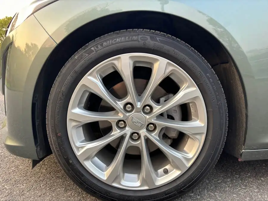 Cadillac CT5 2022 28T Luxury (Standard Version)