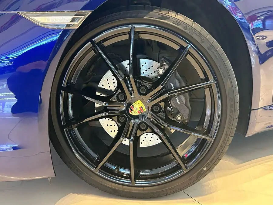 Porsche 718 2020 Model Boxster 2.0T