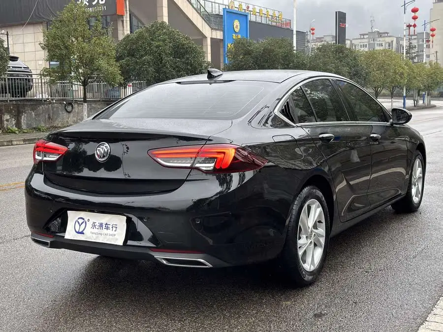 بيوك ريجال 2020 فئة 552T الفاخرة